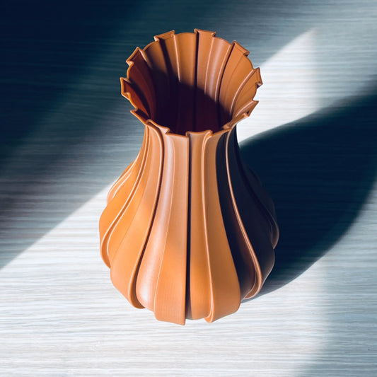 Vaza decorativa caramizie, 19.5 cm cu design vertical, stil modern minimalist