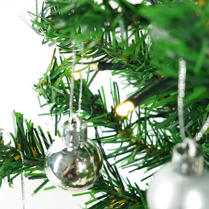 Brad artificial impodobit 60 cm cu instalatie 20 LED alb cald si 20 globuri argintii