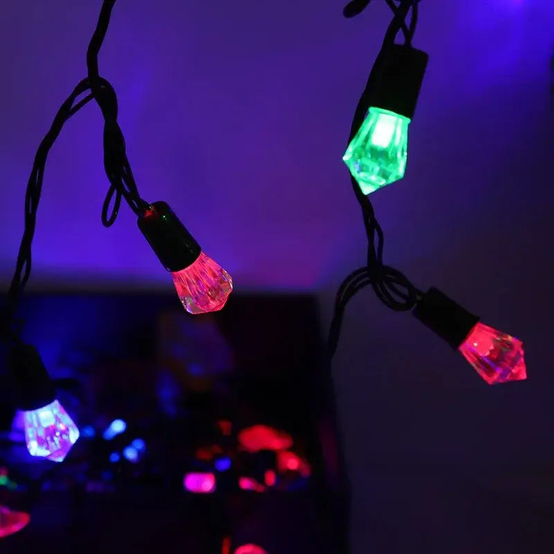 Instalație Crăciun liniară 10 m / 40 LED-uri – multicolor, fir negru, model Diamante, interior/exterior