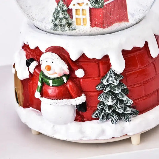 Decoratiune glob cu zapada Mos Craciun pe casa, 4.5 cm, multicolor