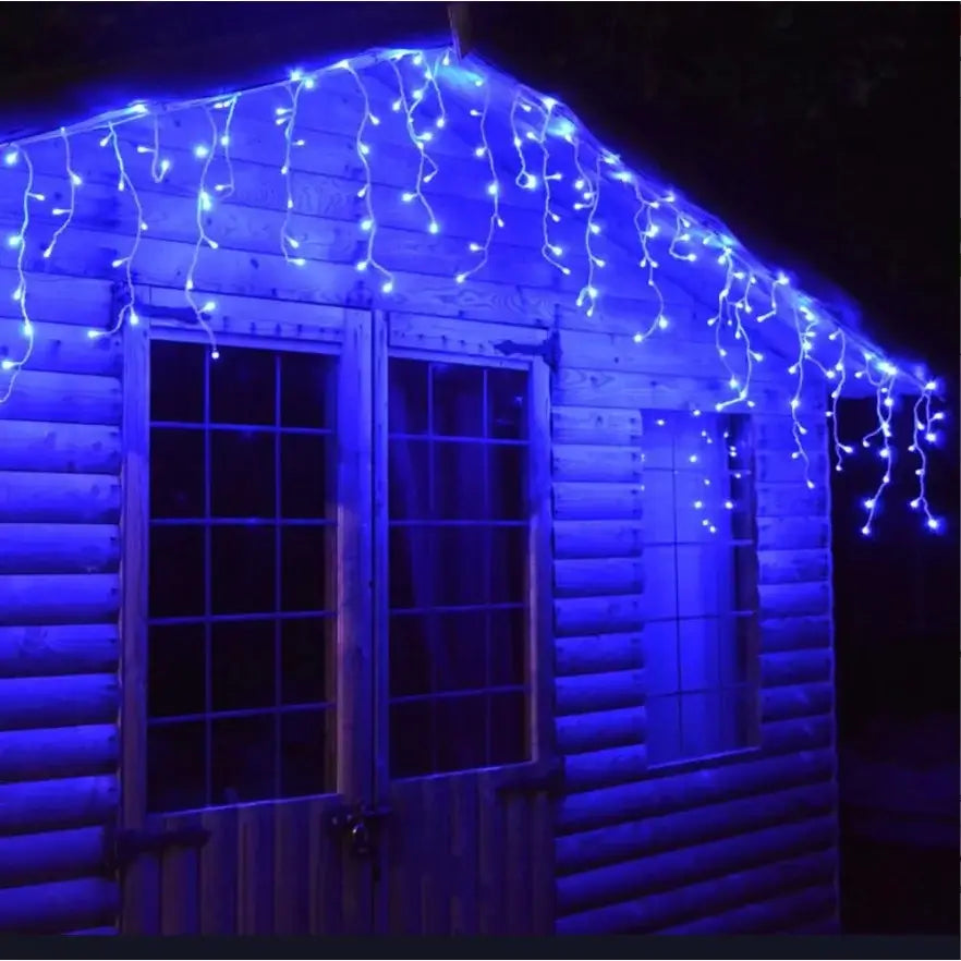 Instalație Crăciun tip franjuri / turturi – albastru, fir transparent, 8 moduri de lumină, interconectabilă, interior/exterior