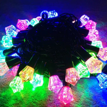 Instalație Crăciun liniară 10 m / 40 LED-uri – multicolor, fir negru, model Diamante, interior/exterior