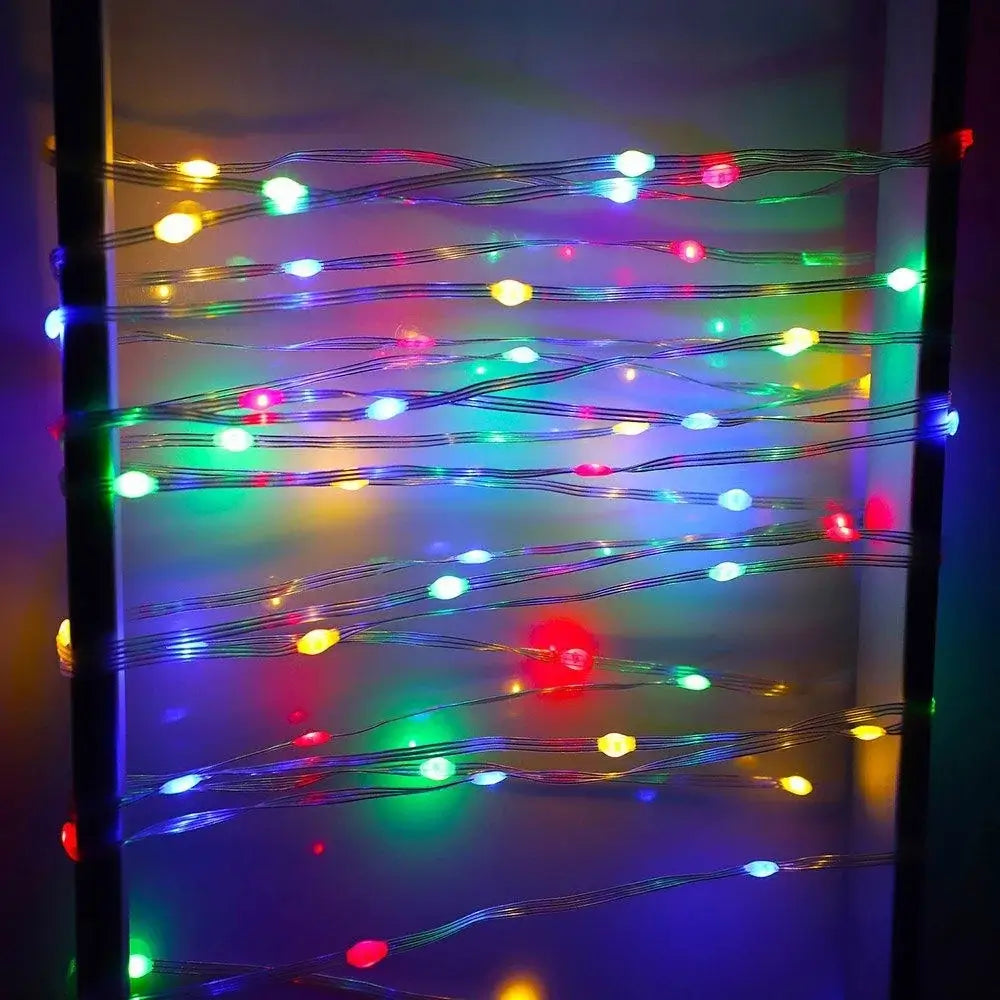Instalație Crăciun liniară cu micro LED-uri – multicoloră, 8 jocuri de lumină, fir transparent, interior/exterior