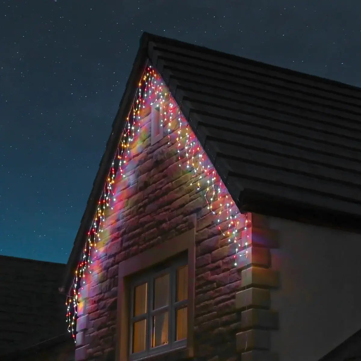 Instalație Crăciun tip franjuri / turturi – multicolor, fir transparent, 8 moduri de lumină, interconectabilă, interior/exterior, priza